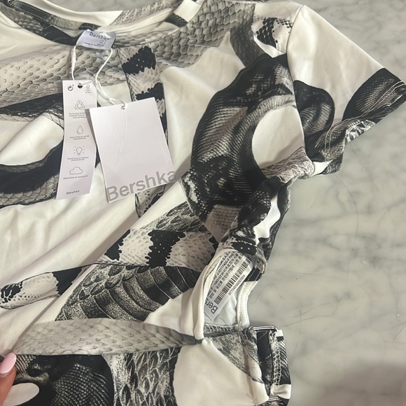 Berska top - Picture 3 of 4